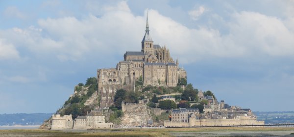 Mont st Michel island abbey